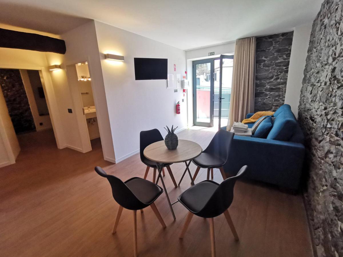 Charming Studios In Calheta Beach - Villa Esmeralda Экстерьер фото